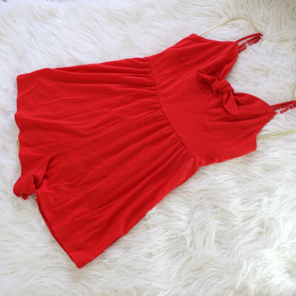 Xhilaration Red Ribbed Romper w/ Bow Detail | Size Small ❤️👗